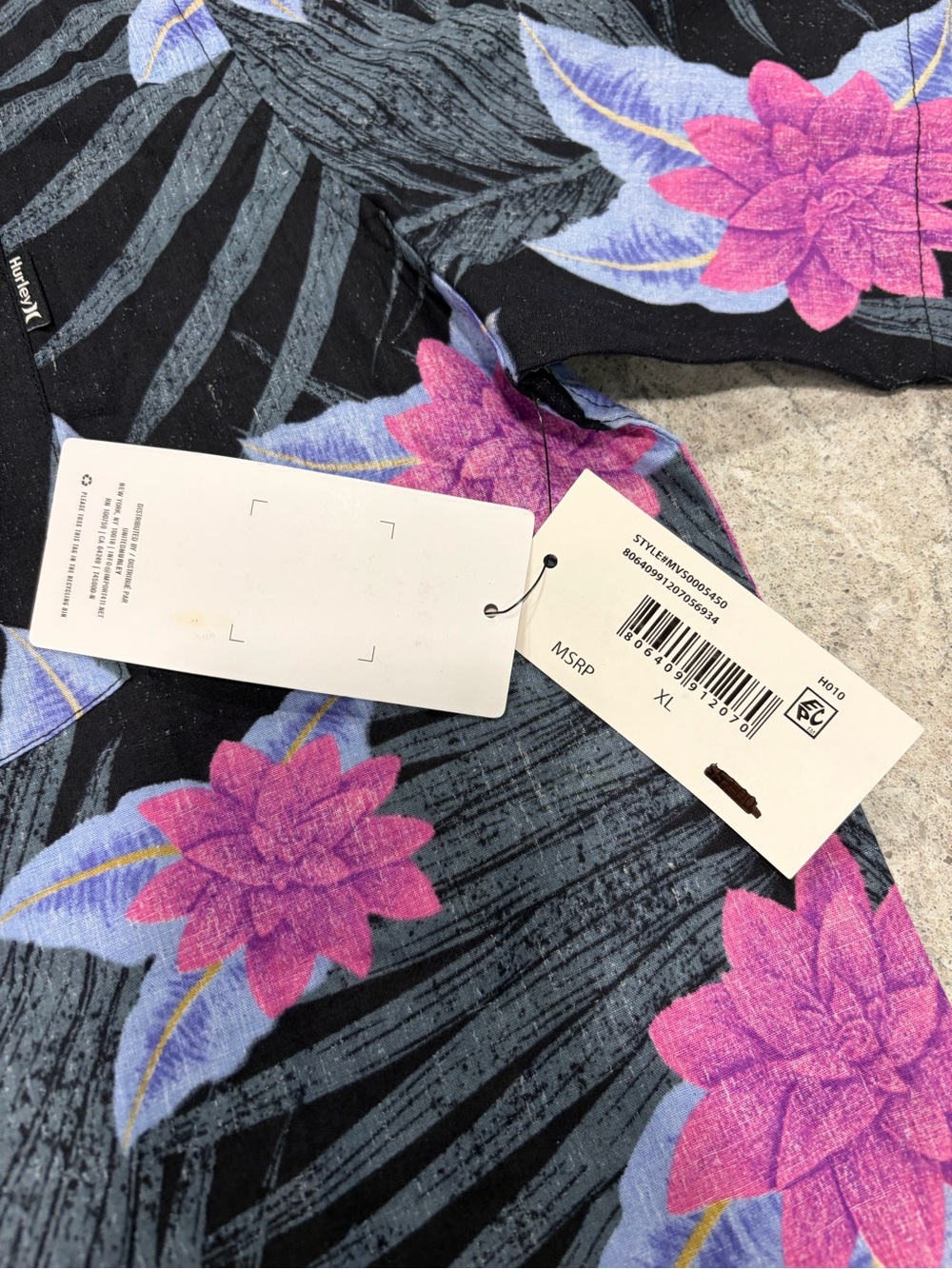 Hurley Organic Cotton Black Floral Short-Sleeve Button-Up Shirt-XL NWT - Picture 7 of 10